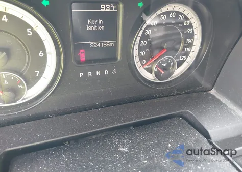 2015 Ram 2500 Tradesman из США, поврежденный, VIN 3C6TR5CT5FG705443